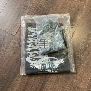 Revenge Tee EE Shorts Bundle